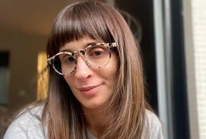 #Agenda -  Refletindo sobre situações do cotidiano, Camila Fremder trará suas nóias ao palco do Teatro Bourbon Country, em Porto Alegre, no dia 27 de março de 2025. supertransado.com.br/site/artigos/n…