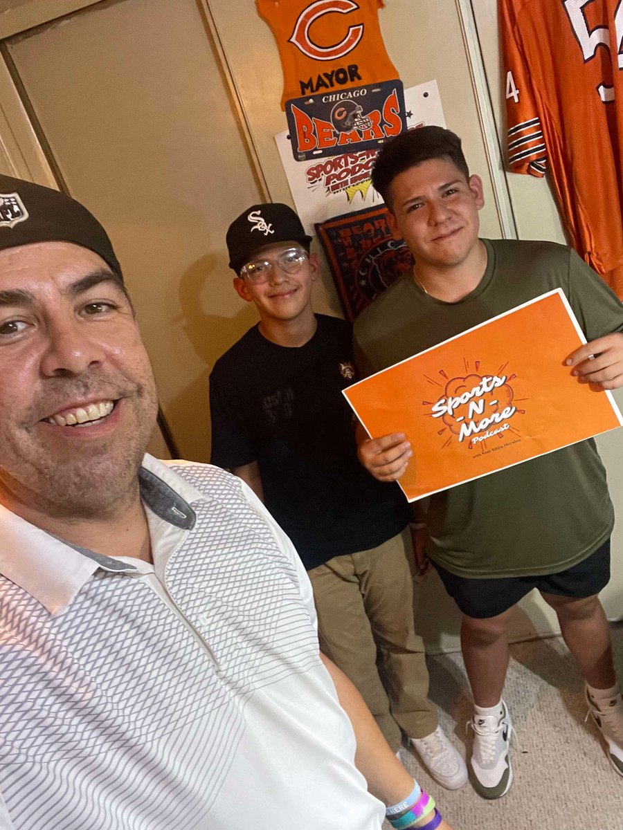 NEW EPISODE! - available on Apple Podcasts &amp; Spotify or simply click on the link below 
GUESTS: Julian N Austin Payan.  Julian is a graduate of Santa Teresa High School N just finished playing two years of junior college baseball at <a href="/NMMI_Baseball/">New Mexico Military Institute Baseball</a> 

LINK:  podcasters.spotify.com/pod/show/e-mor…
