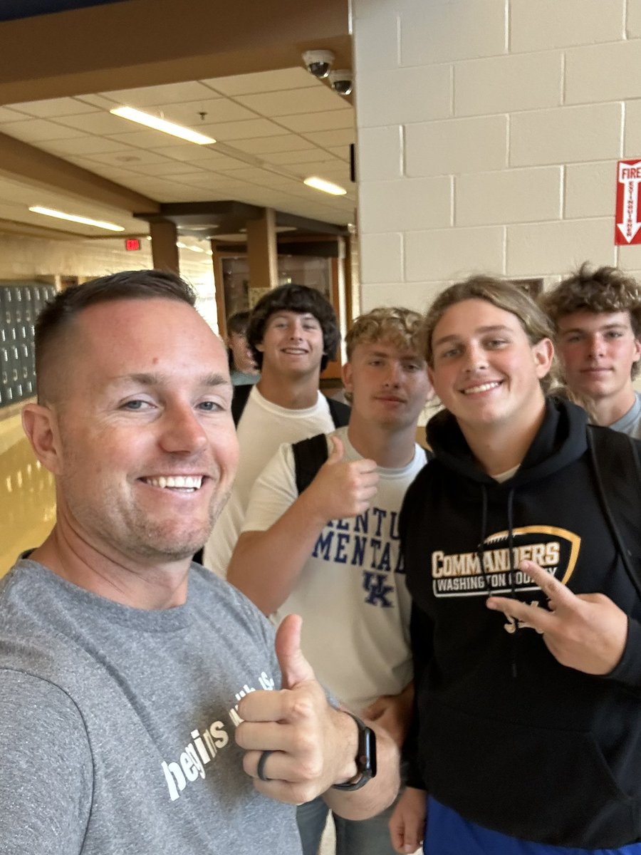 CCoxKY's tweet photo. It was so good to have our students in the building! Thanks to everyone for a great first day! #WCPride https://t.co/UYr311Lp13