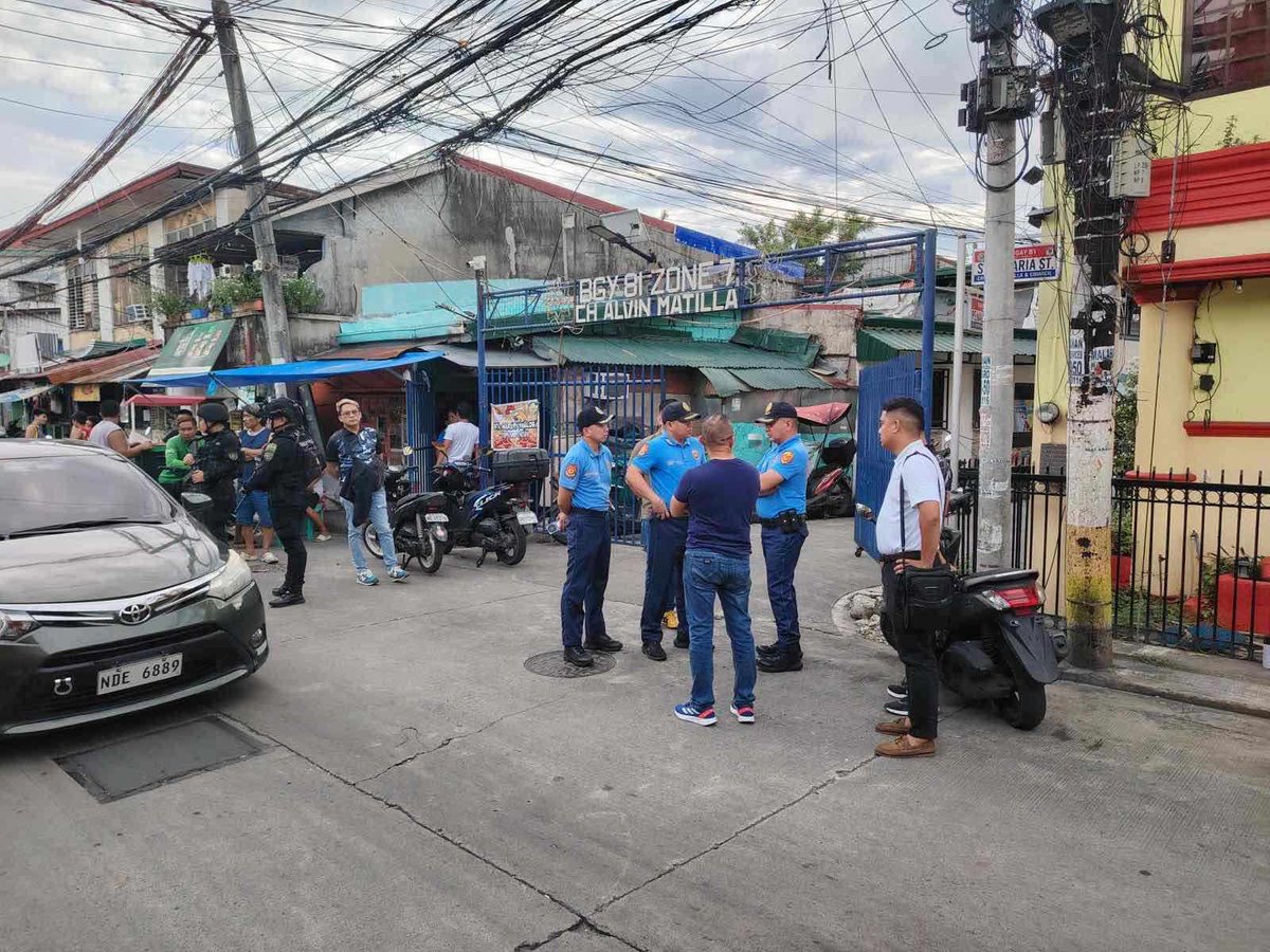 Empleyado ng Manila City Hall pinagbabaril patay sa Penalosa street Brgy 81 Tondo Manila <a href="/dzrhnews/">DZRH NEWS</a>