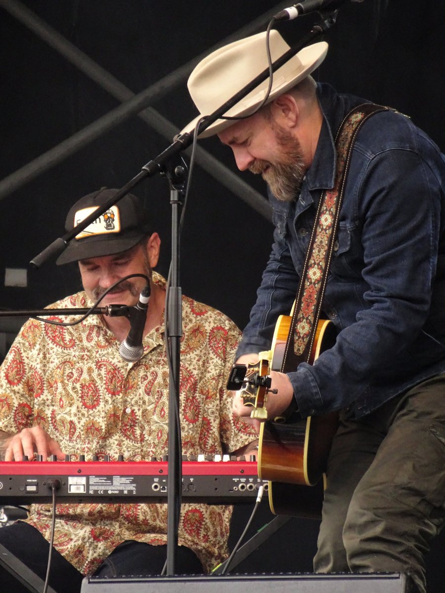 chriscwharris (@chriscwharris) on Twitter photo Saw <a href="/kristianbush/">Kristian Bush</a> at <a href="/TheLongRoadFest/">The Long Road</a> this weekend. Absolute legend, funny, great songs and an awesome producer and song writer. Looking forward to listening to some <a href="/DarkWaterMusic/">Dark Water</a> Took a few photos... <a href="/ARCountry/">Absolute Radio Country</a> Saw <a href="/kristianbush/">Kristian Bush</a> at <a href="/TheLongRoadFest/">The Long Road</a> this weekend. Absolute legend, funny, great songs and an awesome producer and song writer. Looking forward to listening to some <a href="/DarkWaterMusic/">Dark Water</a> Took a few photos... <a href="/ARCountry/">Absolute Radio Country</a>
