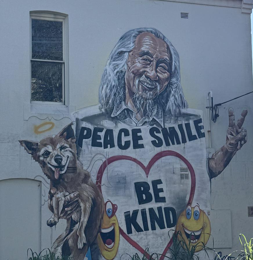 gcal2600's tweet photo. Spread Peace and Smile. #DannyLim https://t.co/NQyUpKtBXU