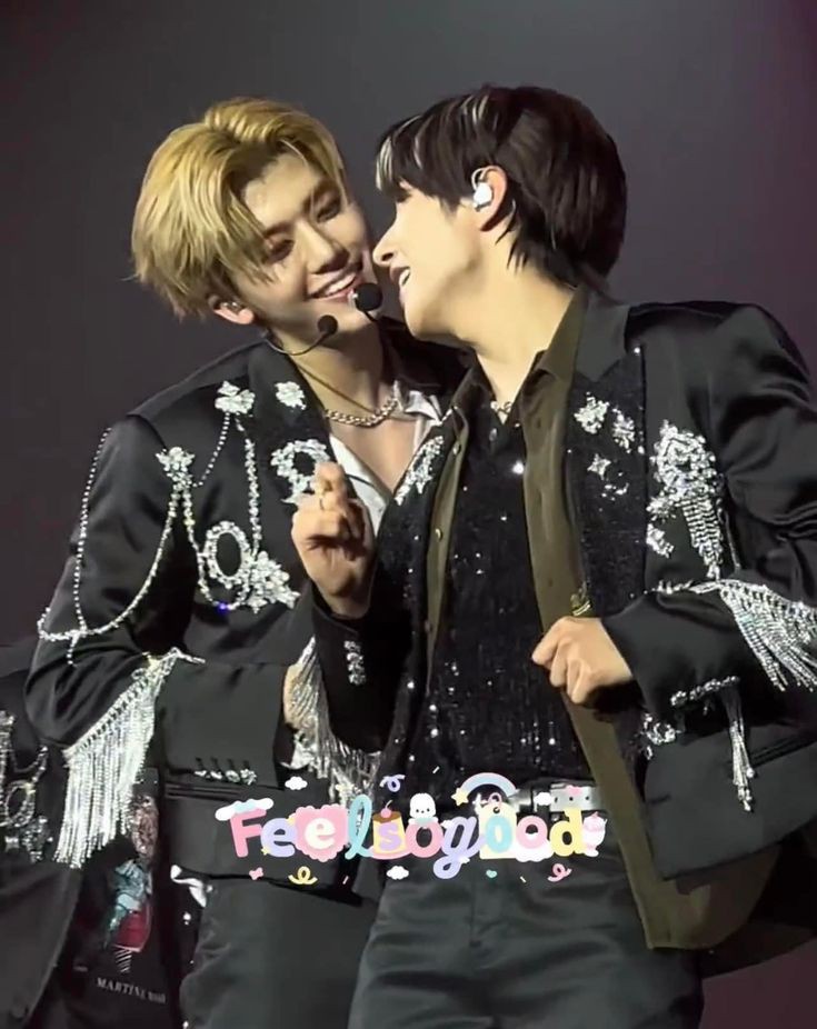 RenjunNCTCol's tweet photo. YELI 🌱: Yo tengo la fee, Renjun va a salir de la nada en better than gold con Jaemin.

Yo lo sé 🕯️🕯️ https://t.co/i5JbCUdyWx