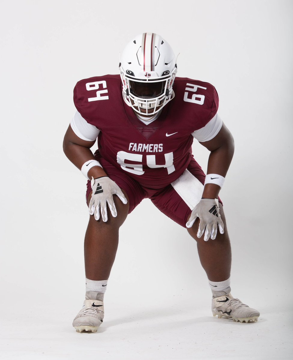 SeanHutton64's tweet image. All Glory to God!! Year 4 lets workout ⚡️
@LHSFball #JYD #BoomerSooner #XXV