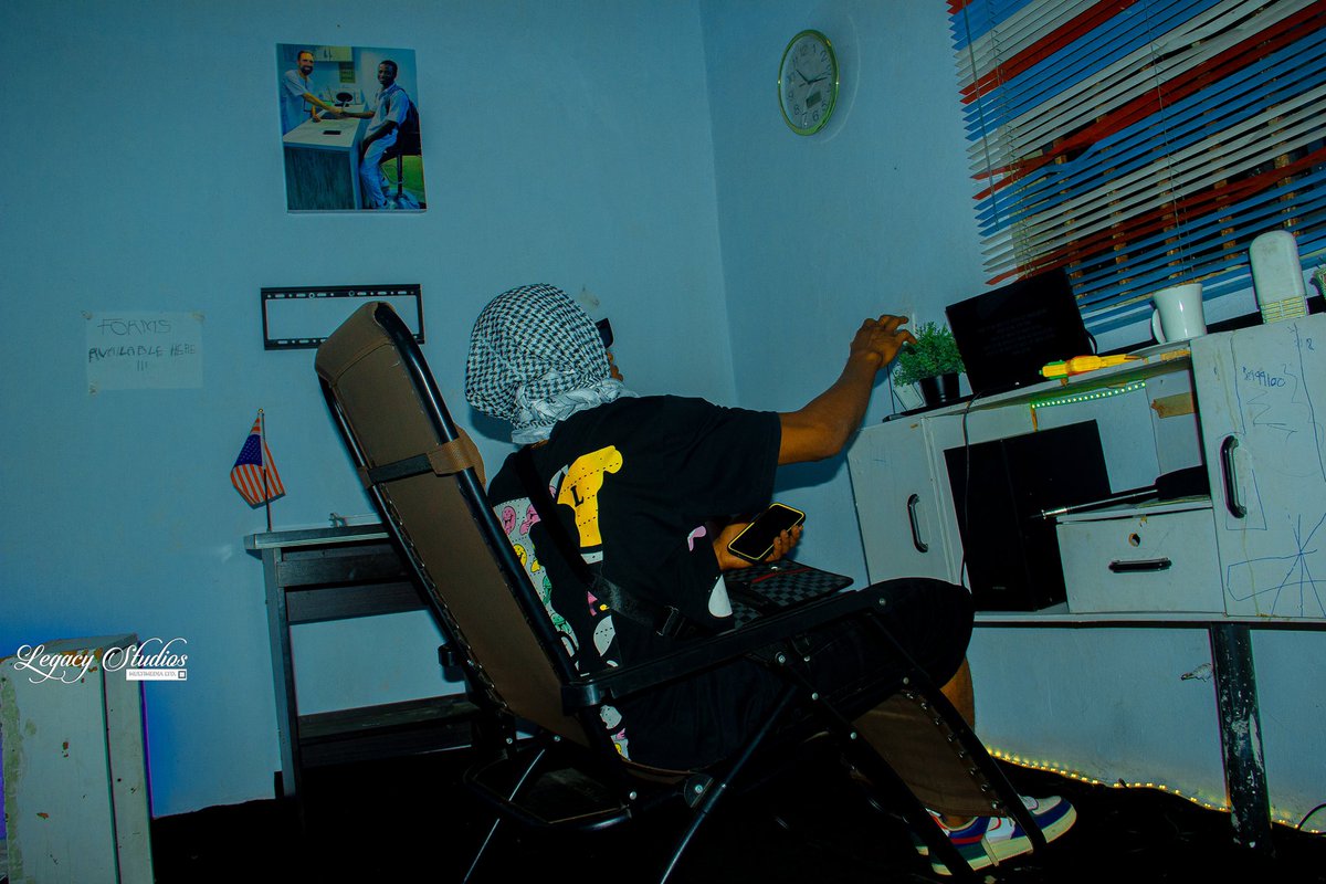 Paedaez2's tweet image. generation full of niggas tryna impress other niggas &amp;amp; women tryna impress niggas and bitches !! #2sad #highlights #lilpay 🇬🇭🛖🫶🇳🇬🇺🇸🫶🌍🙏