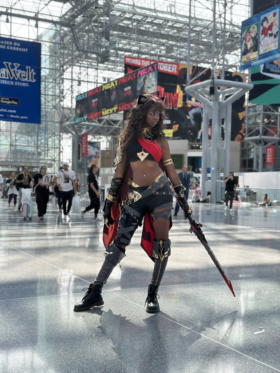 astonishmentae's tweet photo. me for #AnimeNYC2024 DAY 2~
Dehya cosplay ❤️‍🔥⚔️ https://t.co/n4knyrkDCM