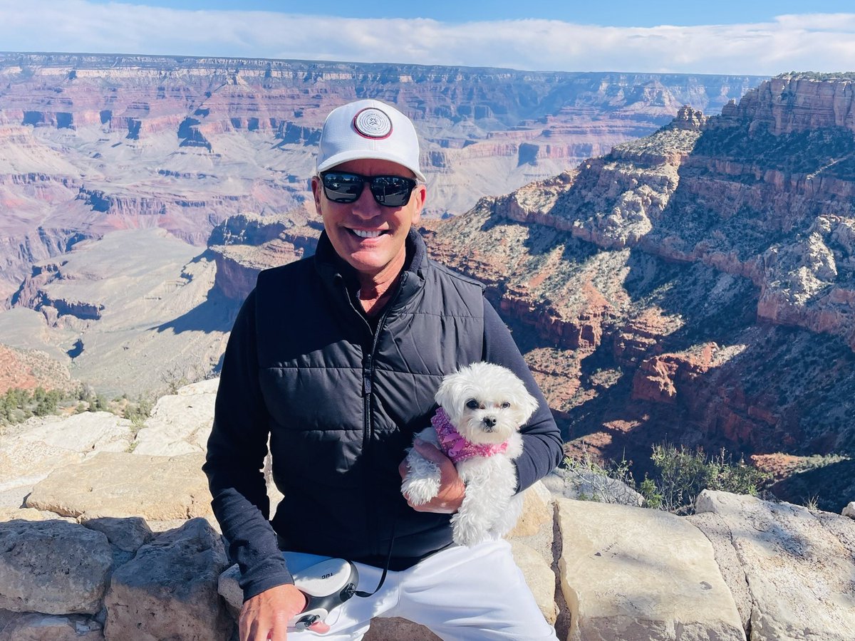 SteveGutzler's tweet photo. Hope youโve enjoyed Dog Appreciation Day! #DogAppreciationDay #Sadie #FurBabe #Love ๐ค https://t.co/Y1hSlMAwo0