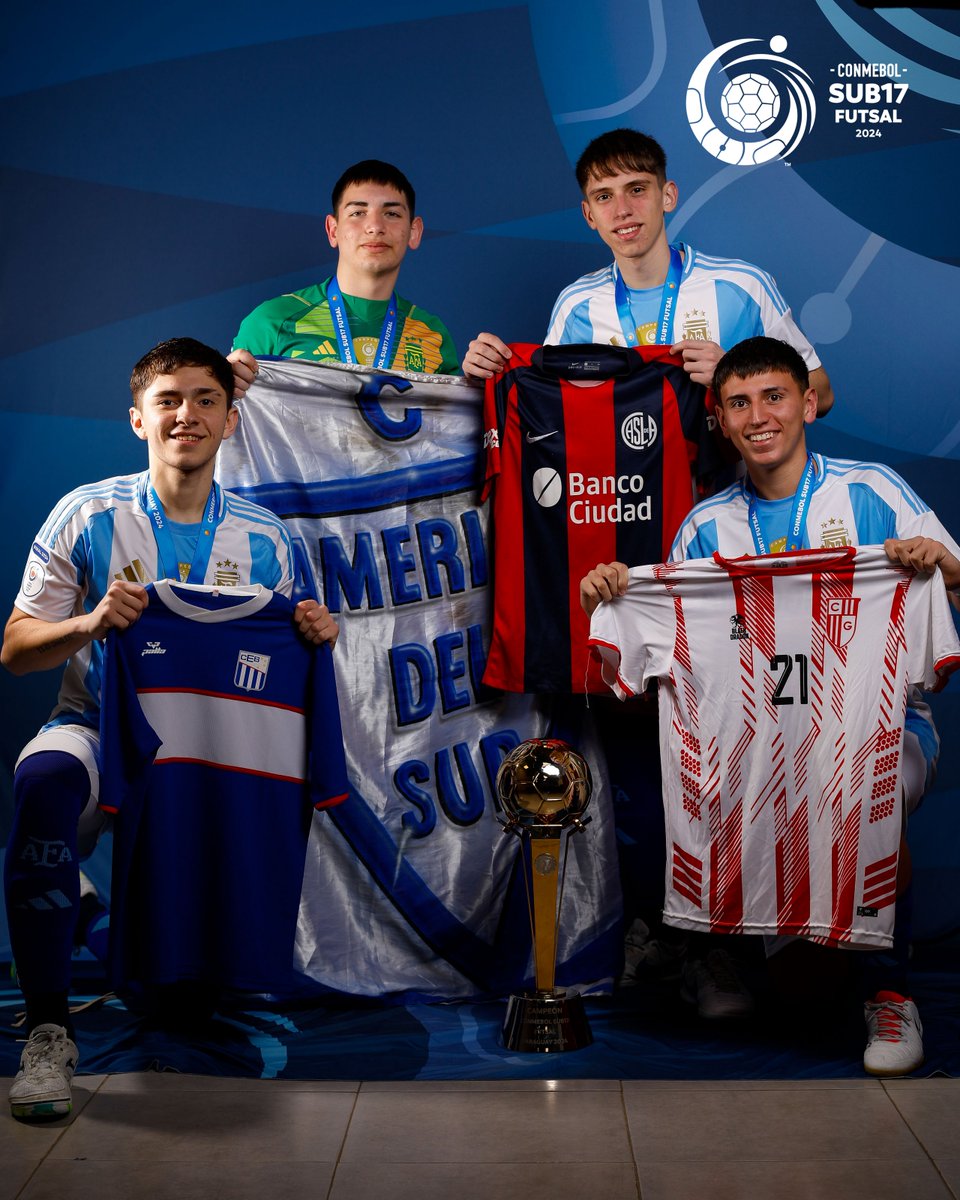 adostoquesfut's tweet photo. 🧐 ¿Listos?

🥳 Acá están los nuevos campeones del #Sub17FS 🏆

🧵 Abrimos hilo…

📸 @CONMEBOL https://t.co/h72BPpKSo2