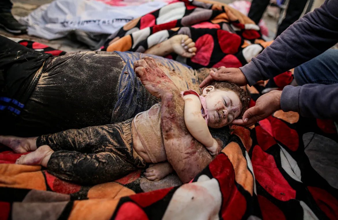 Thread 🧵 

Uncovering the unseen: What the world isn't seeing about Gaza's ongoing man-made humanitarian crisis.

1/8 The devastation in Gaza is overwhelming—bombed hospitals, buried children, and yet the world remains largely numb. Since May, we have seen countless images of