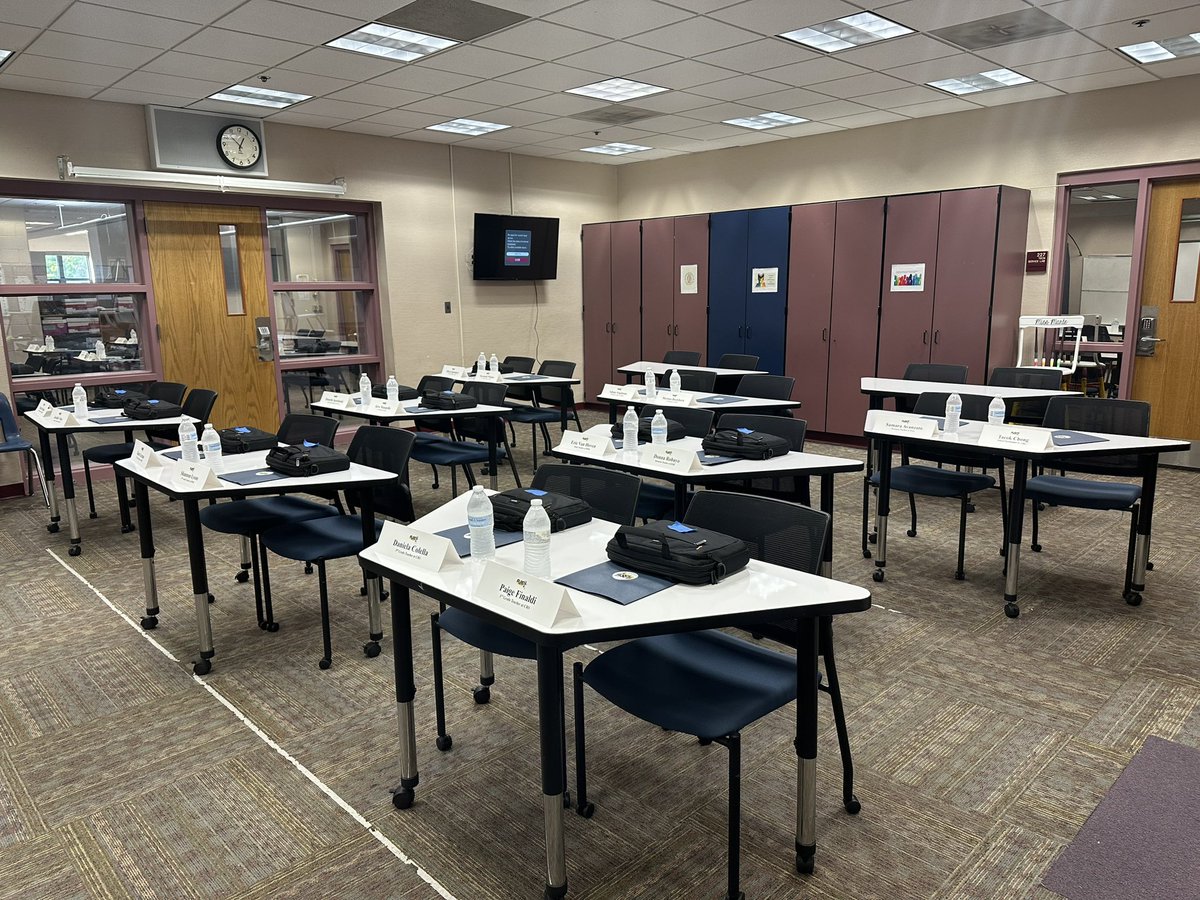 So grateful to our talented Tech Team, Administrative Assistants, and Facilities crew for setting up such a welcoming space for New Teacher Orientation 2024 Day 1! <a href="/FranklinLakesPS/">FLPS</a> TEAMWORK makes the dream WORK! 🙌🏻
