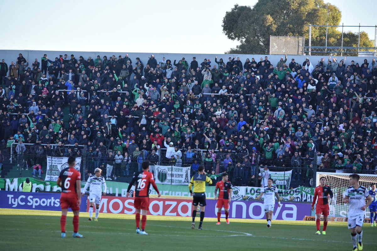 NuevaChicago's tweet photo. 16:10 https://t.co/doC5QOKBOP