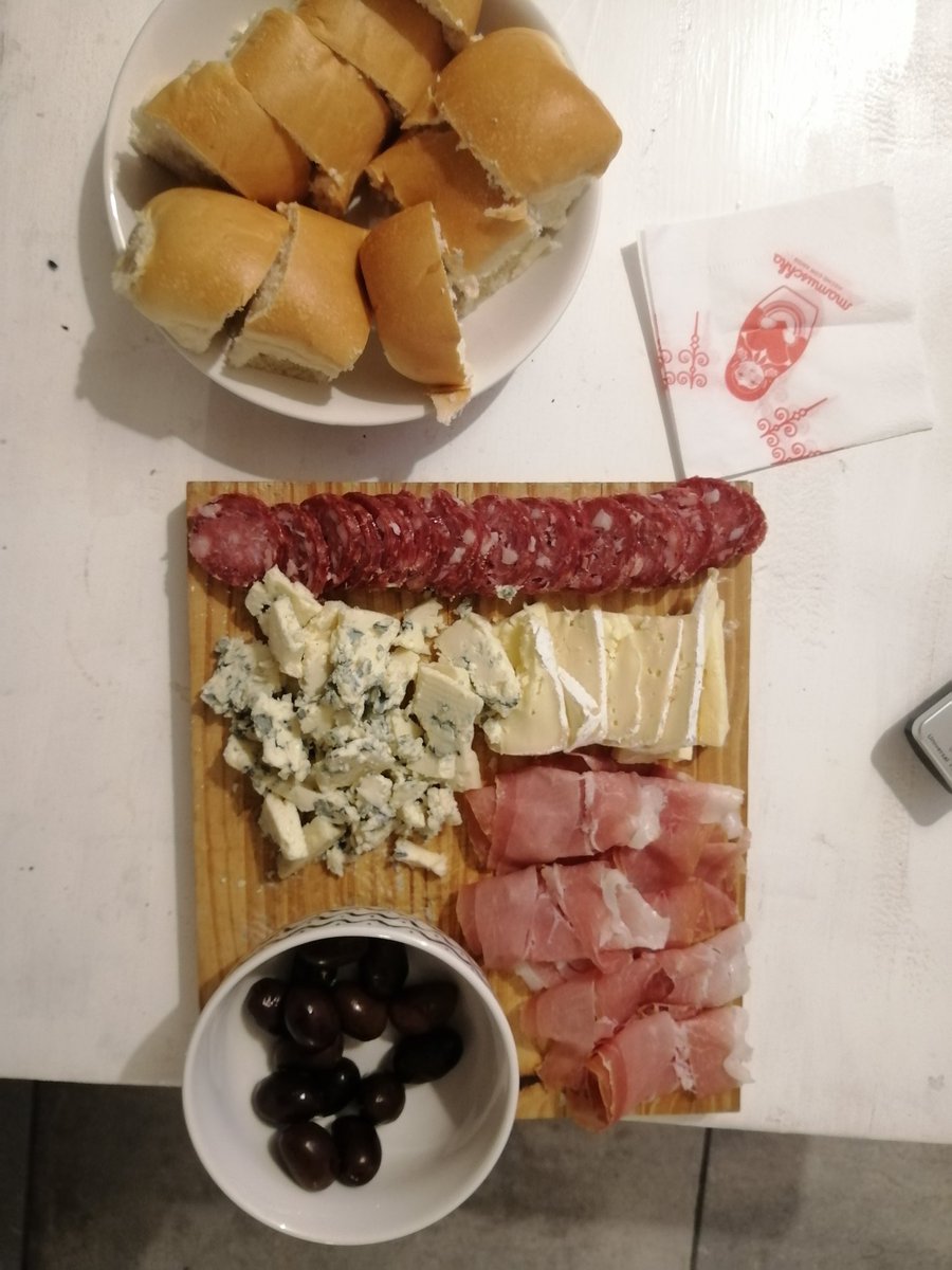 La jabru tiene una suerte de tenerme como novio.