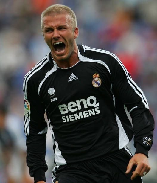 Esse kit do Real Madrid. 🤩🖤

Nostálgico!