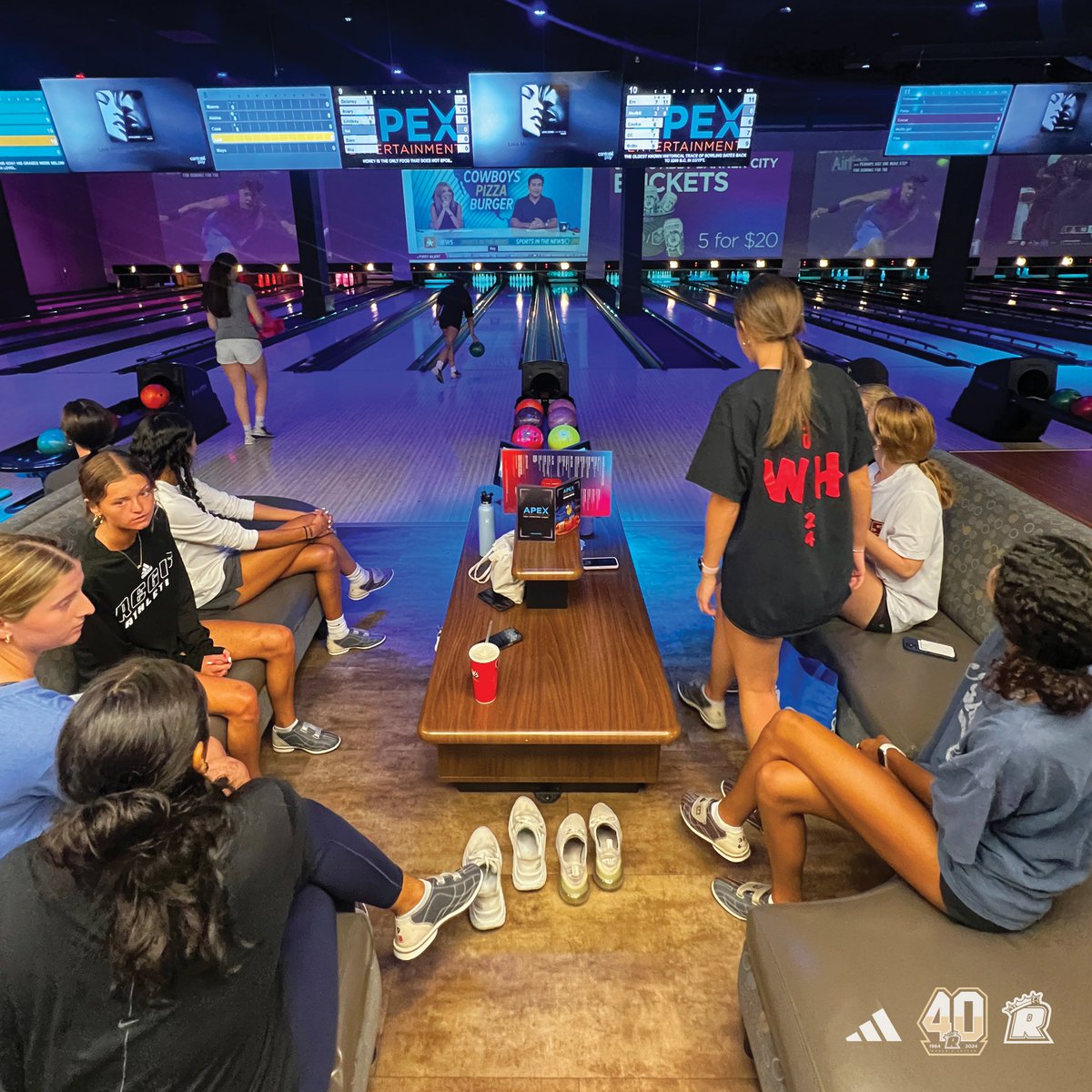 Regis_WSOC's tweet photo. Thanks @ApexEntertains for an awesome day of team bonding!
#regiswsoc | #roarpride | #preseason24 https://t.co/oU0FSy33gb