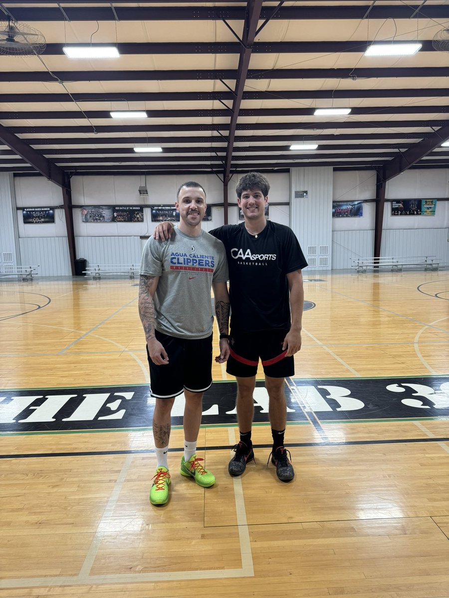 Jordan Brangers (@coachbrangers55) on Twitter photo Great work tonight with the #3 pick of the 2024 NBA draft former Kentucky Wildcat current Houston Rocket <a href="/reed_sheppard/">reed sheppard</a>🏀
•
•
#ProficientSkills #WorkIsWork #PROMindset Great work tonight with the #3 pick of the 2024 NBA draft former Kentucky Wildcat current Houston Rocket <a href="/reed_sheppard/">reed sheppard</a>🏀
•
•
#ProficientSkills #WorkIsWork #PROMindset