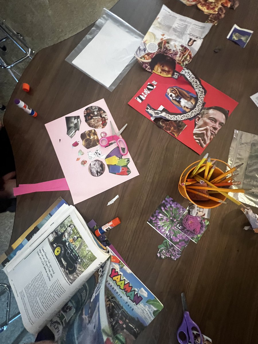 ArtRoom205's tweet image. 5th graders have been working hard on their personality boards (think vision boards but showing off their whole personalities) and I can’t wait to display them all! @MLEmustangs @JCPSKY #elementaryart