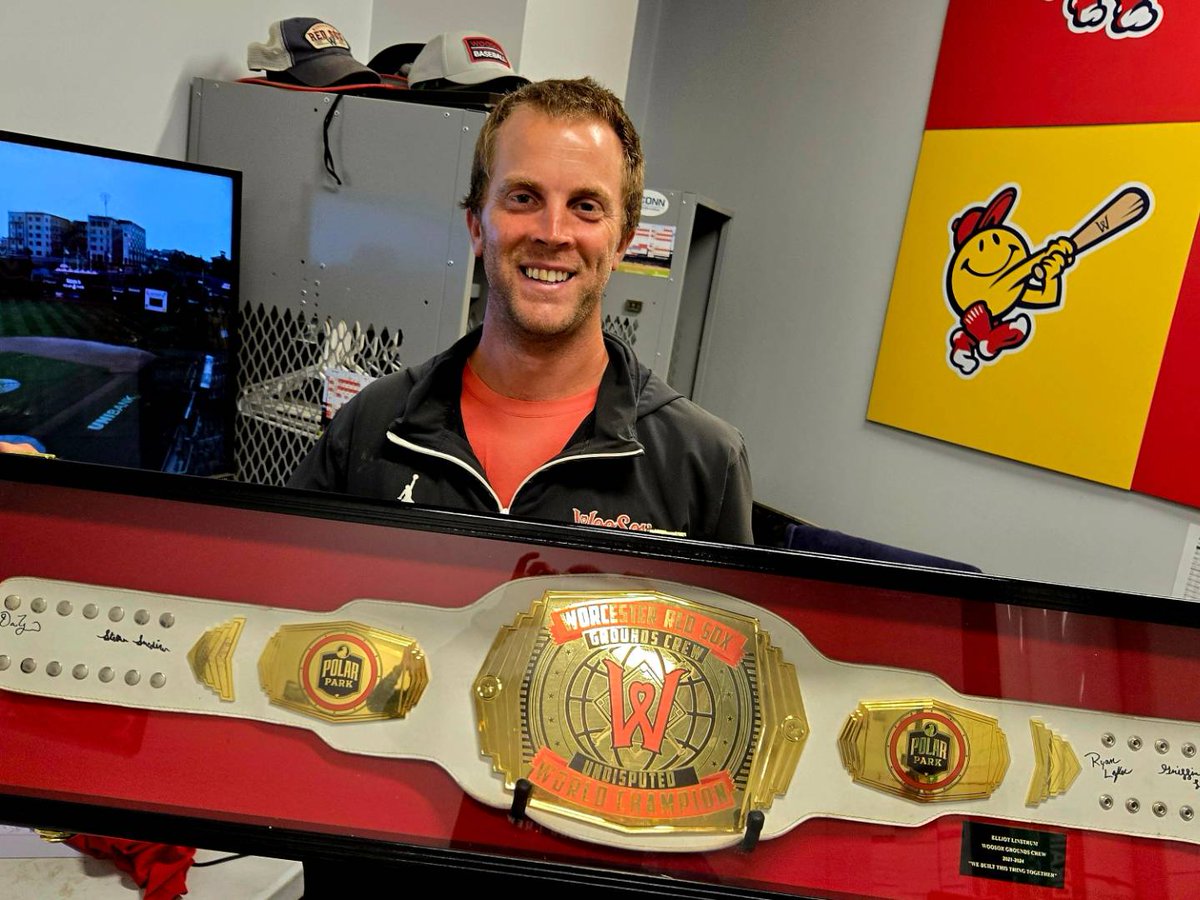 WooSox Grounds Crew tweet media