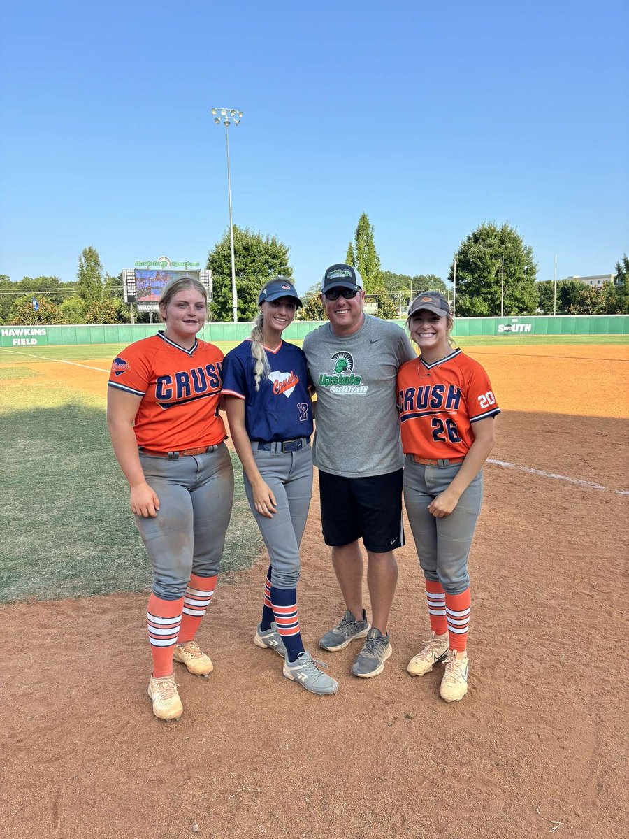 Thank you <a href="/UpstateSoftball/">USC Upstate Softball</a> for an amazing camp!! It’s always an great time with <a href="/HawkinsChawkins/">Upstate Softball</a> <a href="/Coach_TMeds/">Tonya Medders</a> and <a href="/PACKUPSTATE/">bryan pack</a>!! <a href="/crushcorn07/">Carolina Crush</a>