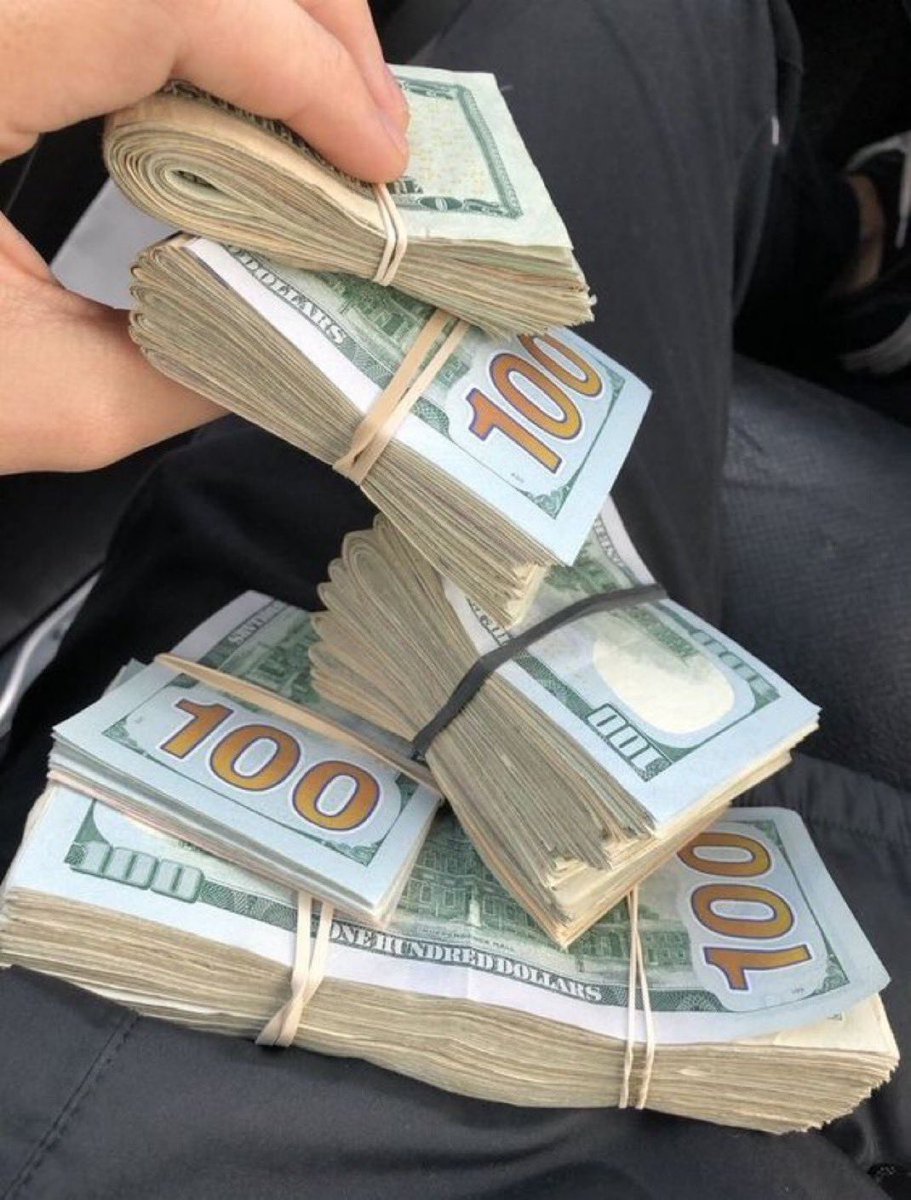 cooldaddysoll's tweet image. Pick a number between $100 - $25,000 

Check your DM 🎁💰

Must followers and RT