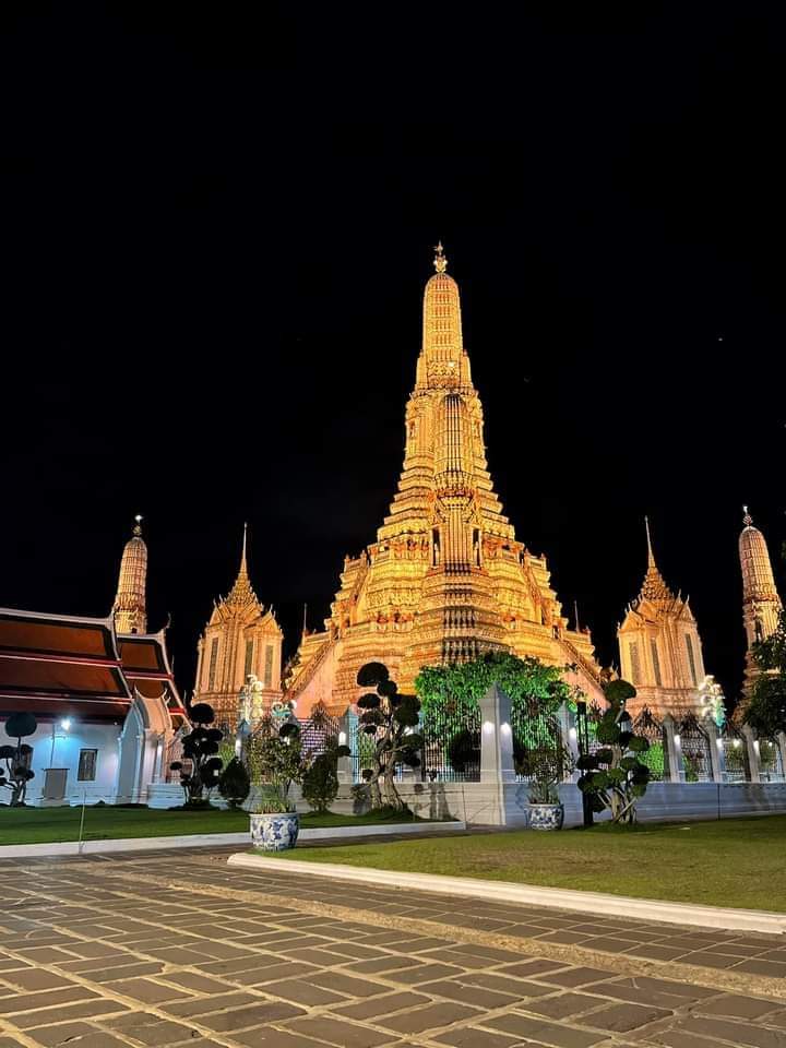 กาลครั้งหนึ่ง...คนในวัย 64 ปี tweet media