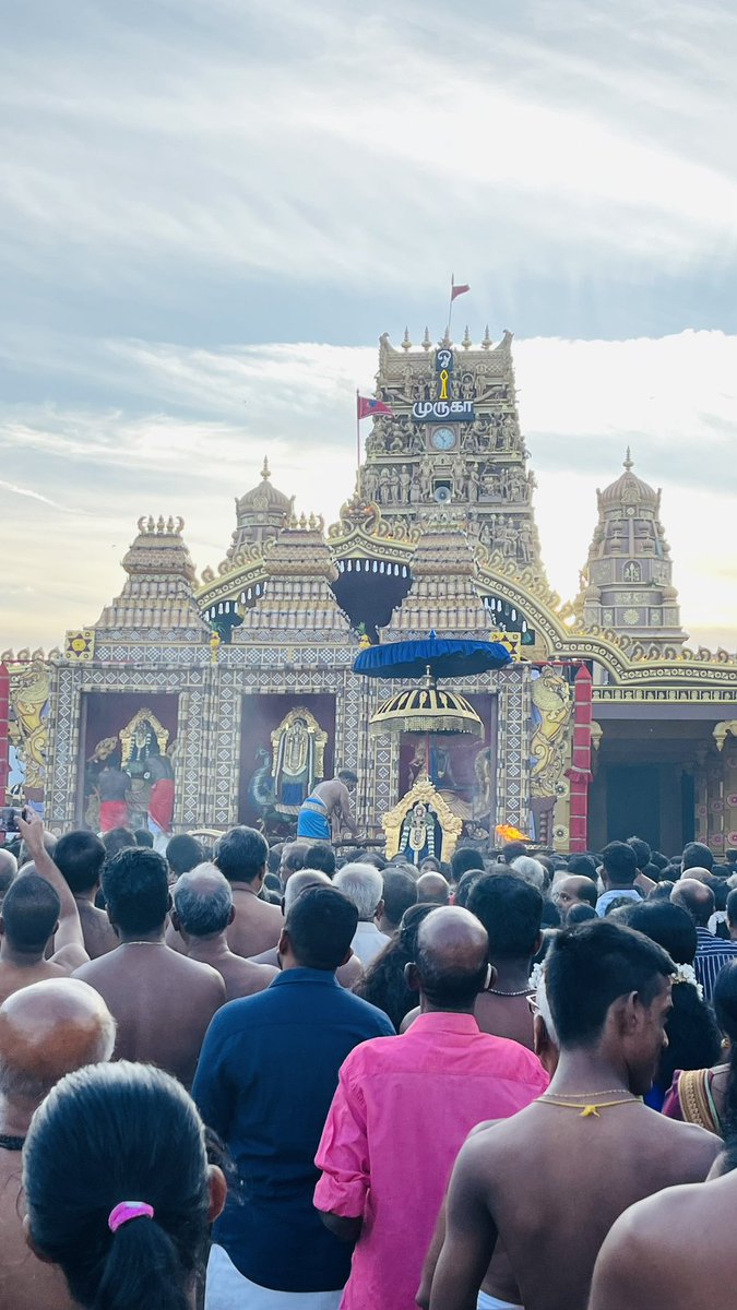 thayabala01's tweet photo. நல்லூரான் கார்த்திகை உற்சவம் 🙏 #nallur https://t.co/S8YqjaY7HG