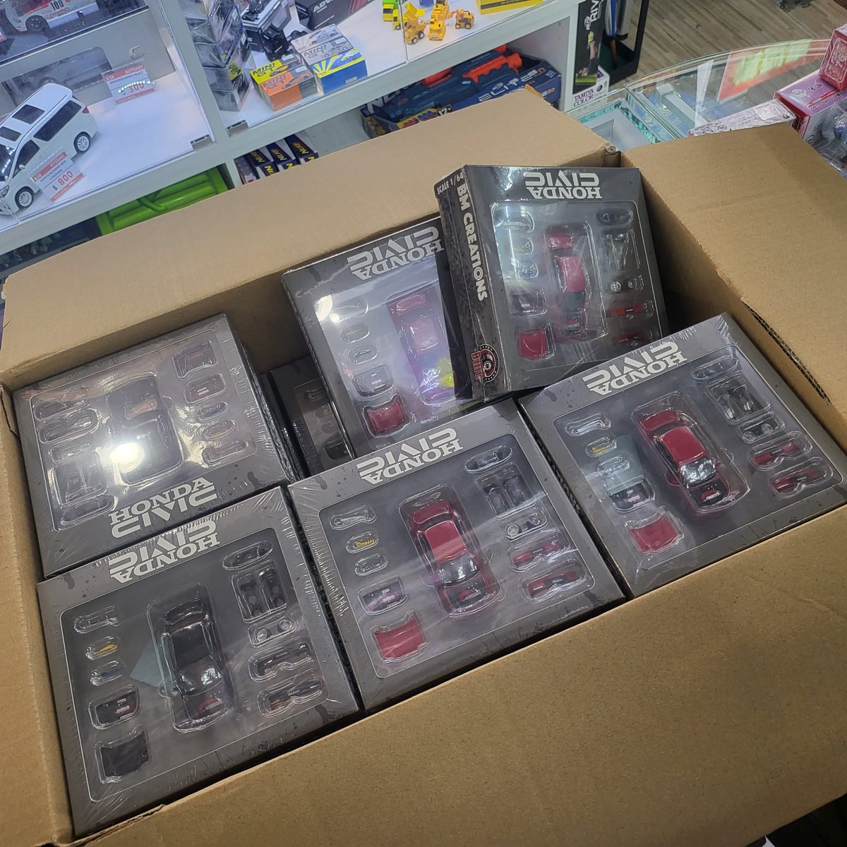 Mertens_2022's tweet image. New Arrival! BM Creations 1:64 Honda Civic EF2! Very hot item! 🔥

dm us for more info👈

#64scale #diecastsociety #hondacivic #civic #honda #ミニカー