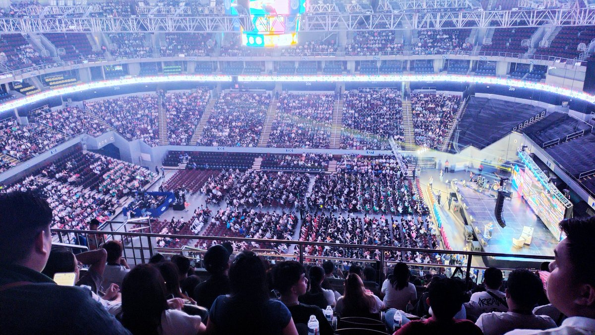 impeachluster's tweet photo. Thousands of capable youth, united and determined in achieving the Sustainable Development Goals.

 Together, we're shaping a brighter, more sustainable future at the Global Youth Summit 2024. 🌍✨ 

#GYS2024 #SupportingCommunities
#YOUthCan https://t.co/ZzsLu4QbZr
