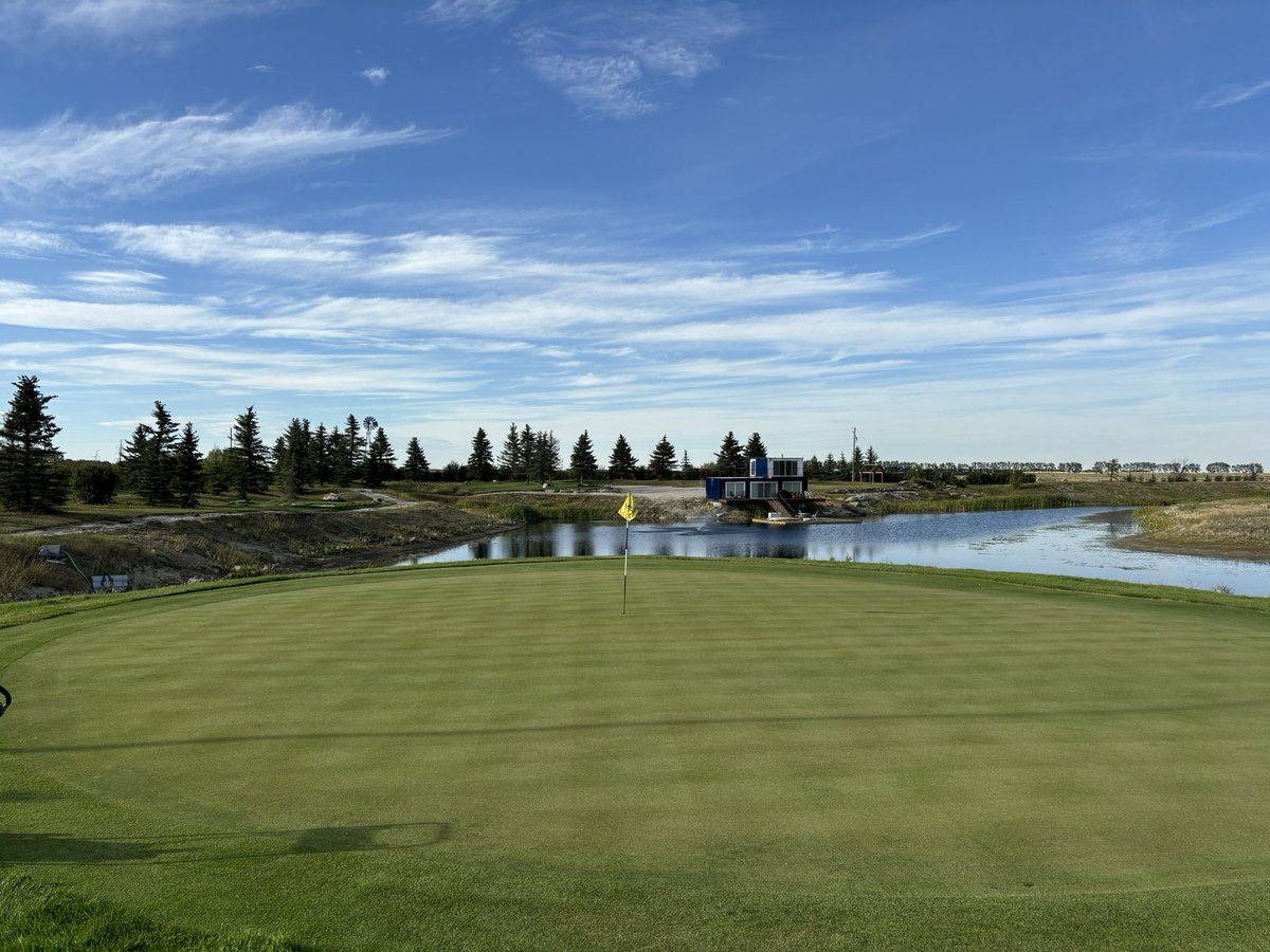 A little behind on fertility due to the sprayer pump needing to be replaced, so I played catchup with this mix.  By design all our products mixed well in my high tech mixing station and the sprayer only agitates when it is spraying. Champs is ready for the long weekend shootout.