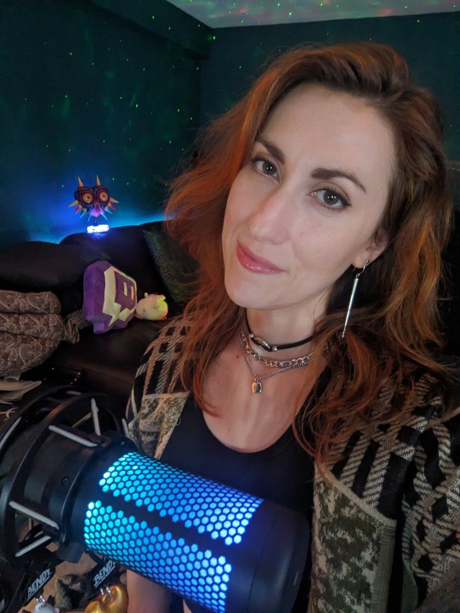erintipple's tweet photo. Finishing #hellblade2 tonight!
LIVE
https://t.co/wsgbyHOWxE

#twitchaffiliate #videogamestreamer https://t.co/JThuYu608O