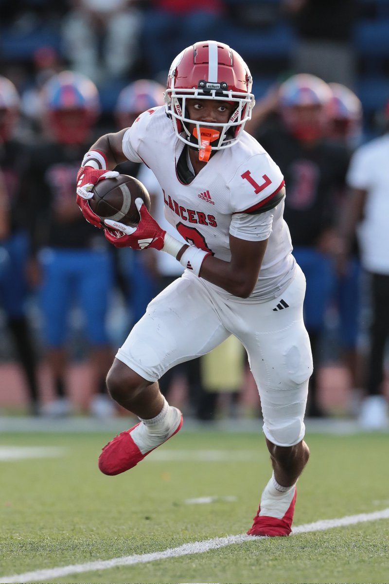 Jevone Moore tweet media