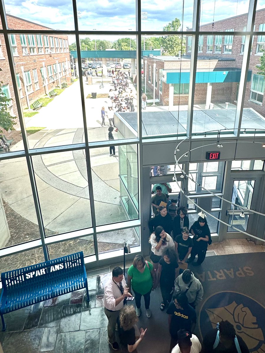 MrBAMichael's tweet photo. Unbelievable turnout last week for Open House! -I think back to the film ‘Field of Dreams’: “If you build it, they will come.”

Families lined up around the building waiting to see what’s in store for the ‘24-‘25 year! -We’re continuing to build something special at #FitzNation! https://t.co/kXsOGoduv9