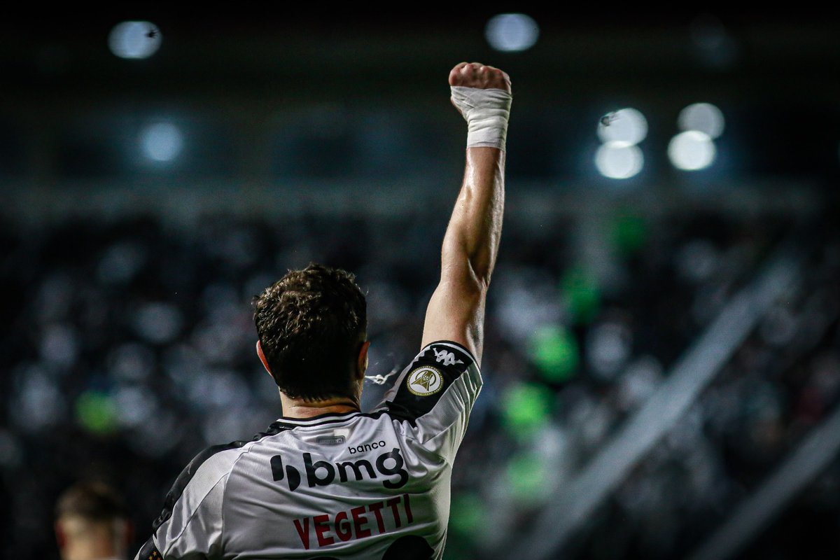 PELA CRUZ DE MALTA. SEMPRE. ✊💢

📸: Matheus Lima | #VascoDaGama