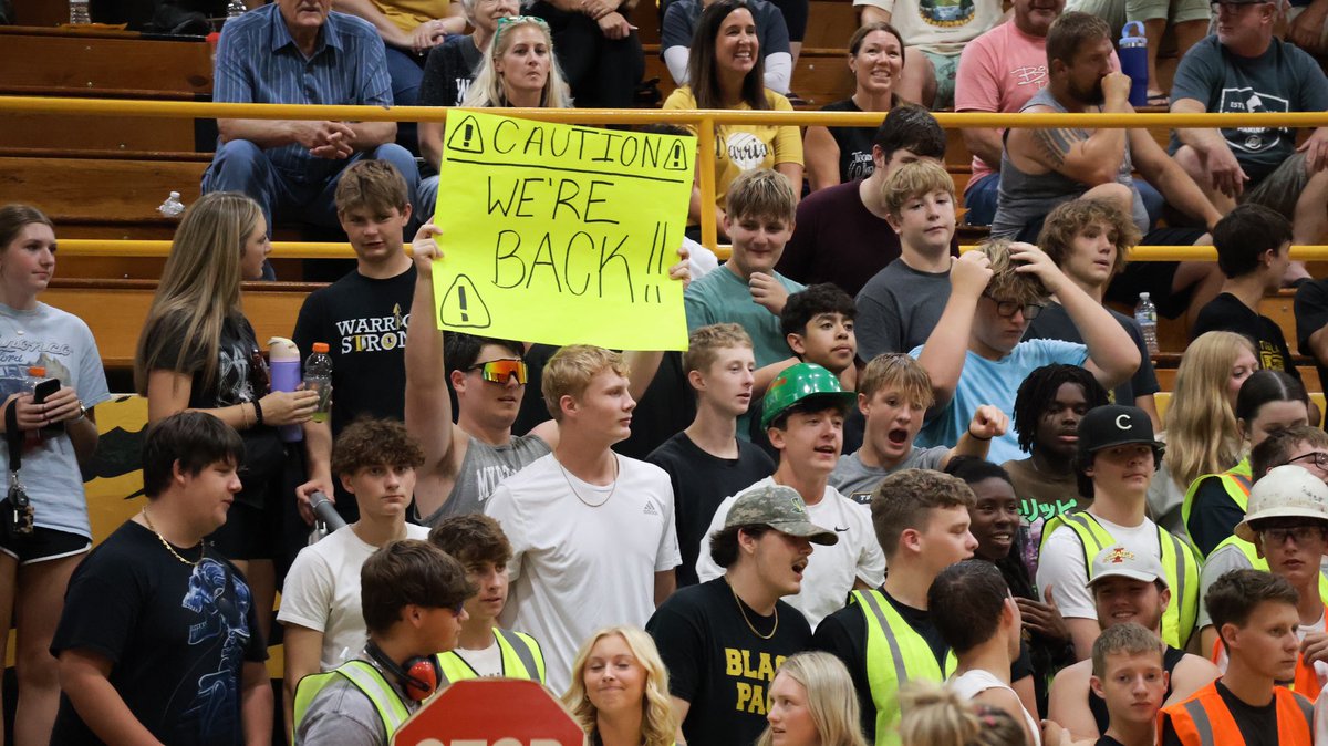 TchsWarriors's tweet photo. Huge shout out to our student section @tchsblackpack for not only showing up but bringing it! #BlackPack https://t.co/tRswAiUgU9