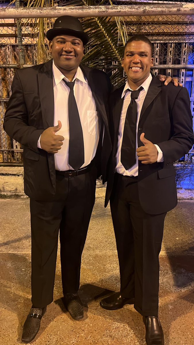 MichelJulio9's tweet photo. Hoje é seu grande dia meu filho parabéns felicidades muita paz saúde que Deus te abençoe sempre ilumine seus caminhos realize todos seus sonhos e objetivos sucesso que você continue sendo sempre esse filho maravilhoso carinhoso e amigo você merece o mundo te amo homem agora está https://t.co/RQYIEXMVcy