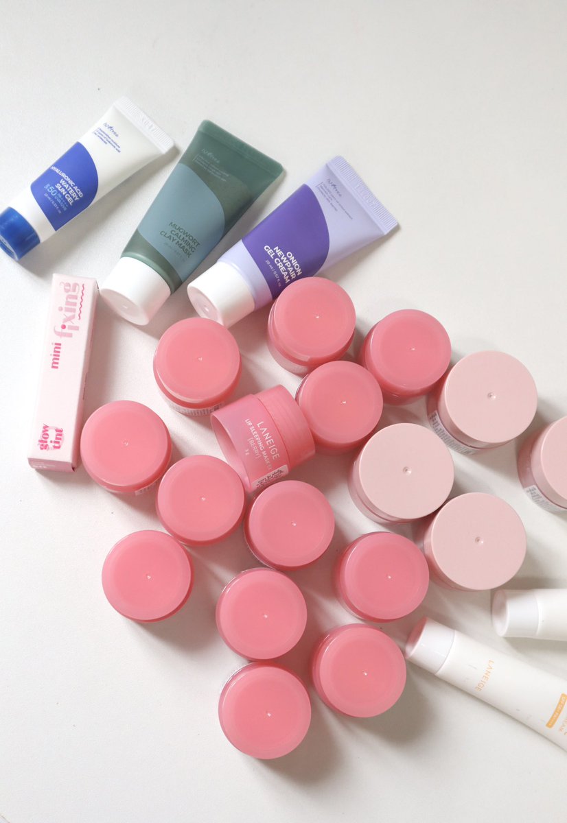 nsnromeo's tweet image. มีใครชอบของจิ๋วมั้ย แจกกอง mini size เอาไปใช้คนเดียวเยย 🎀🩷

กติกา แค่ rt + follow ค้าบ 
ประกาศผลวันเสาร์นี้✨

#แจกของ #แจกฟรี #pameilingiveaway