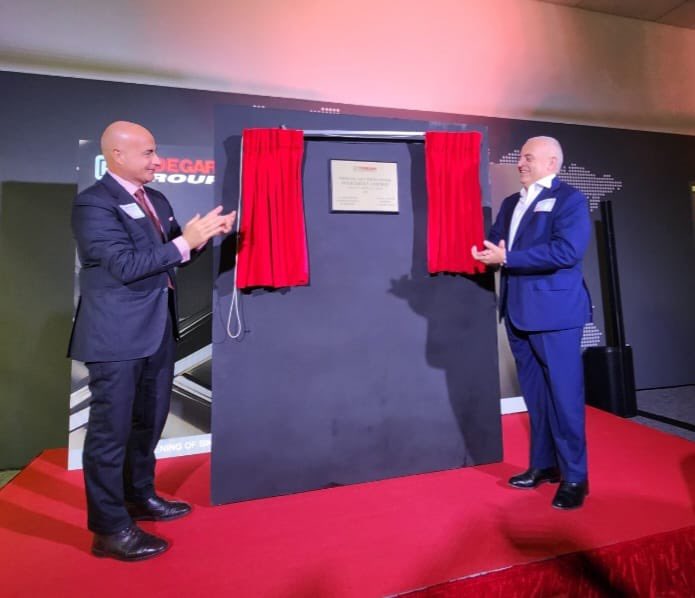 ItalyinSG's tweet photo. Inaugurato a #Singapore il #TechCenter di @FedegariGroup, leader mondiale in soluzioni innovative per processi sterili nel settore #biomedicale e della produzione farmaci.
Fedegari, eccellenza del Made in 🇮🇹, porterà tecnologia all'avanguardia nella regione del sud-est asiatico. https://t.co/3waeeIMY0S