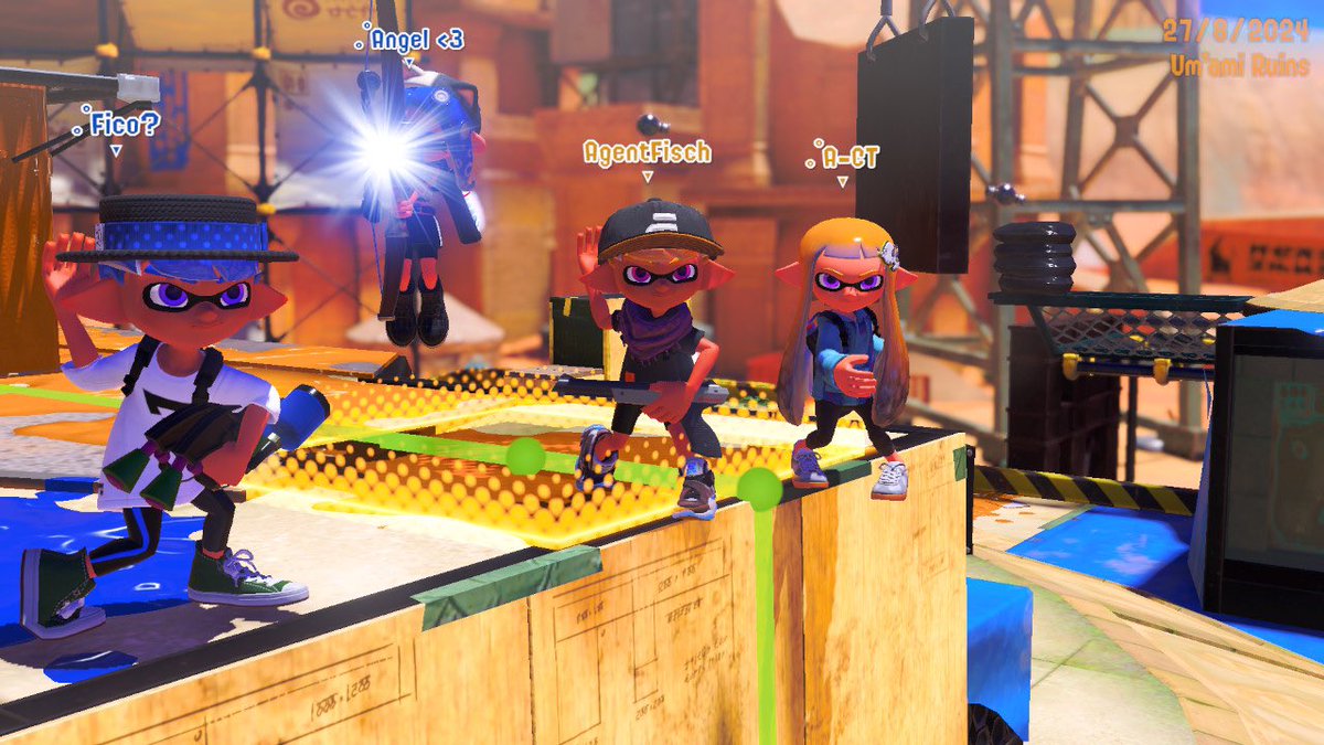 CCorruption_Spl's tweet photo. Hello hello to everyone. Arctic Dashers have played their first tournamnet as a team and they got 13th in Megalodon Monday EU 7. Results down bellow:

Roster:
@FicoOfDOOM - splat/dapples
@Analog_CT - rolller/dcarbon
@ AgentFisch:3 - zap
@Veemo_1007 - tri atringers https://t.co/MF4l0oZ1o2