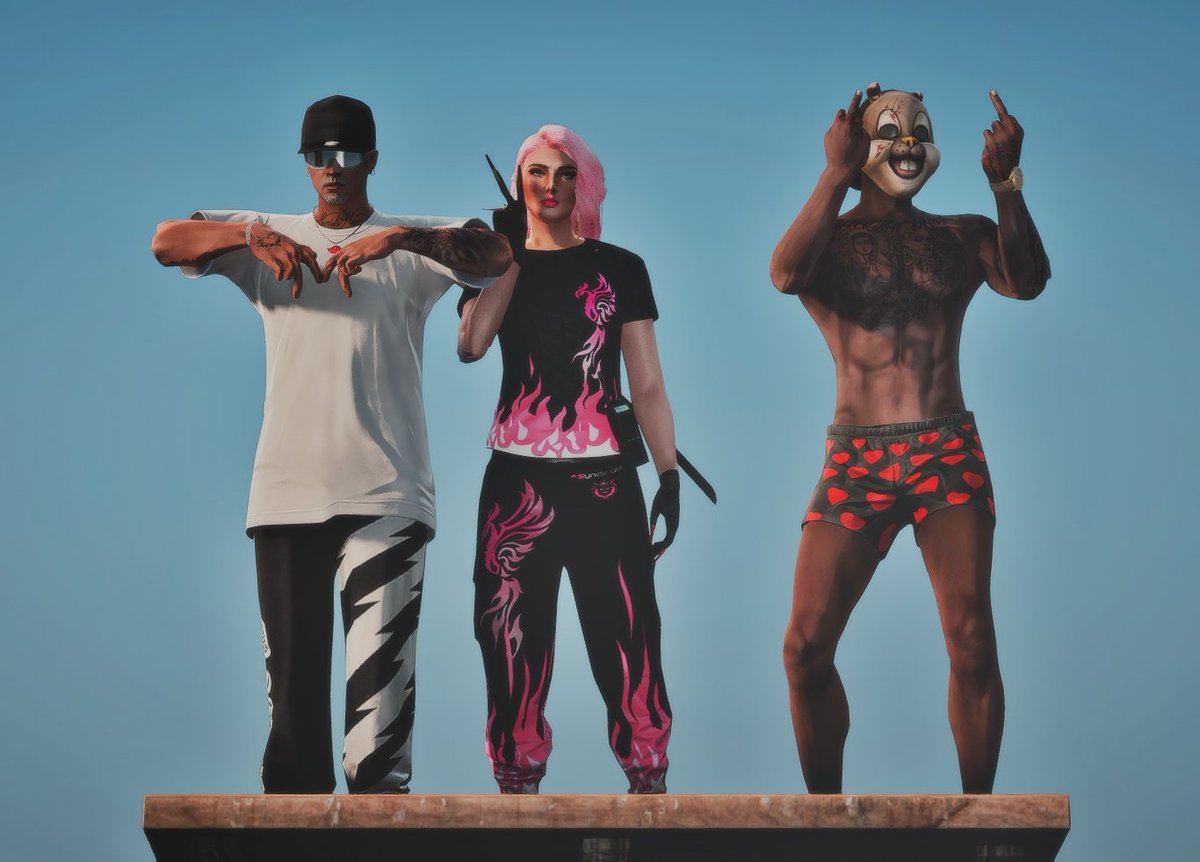 Ganhadores da corrida de Panto até o🗻Chiliad no 
📍Alta Valley

Cada família teve seu lugar no pódio! 🏅

Obrigado a todos os envolvidos! 🔥❤️@Syndicate_CDA <a href="/CentralHayato/">Medusa aposentada</a> <a href="/centralanarquia/">Central Anarquia</a> <a href="/cidadealtarp/">CIDADE ALTA</a>