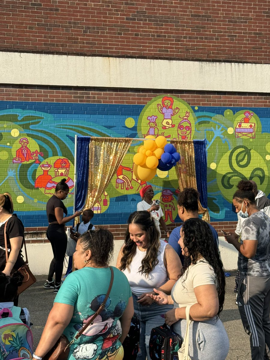 Coach Harris tweet media