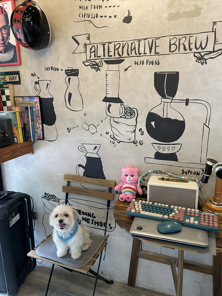 anakarylle's tweet photo. @Magic899 Why not both? #brewingmethods #tagaytay dirty matcha π΅ + βοΈ I love finding new coffee spots. Sooooo adorbs this one https://t.co/WXEtNdPi6x