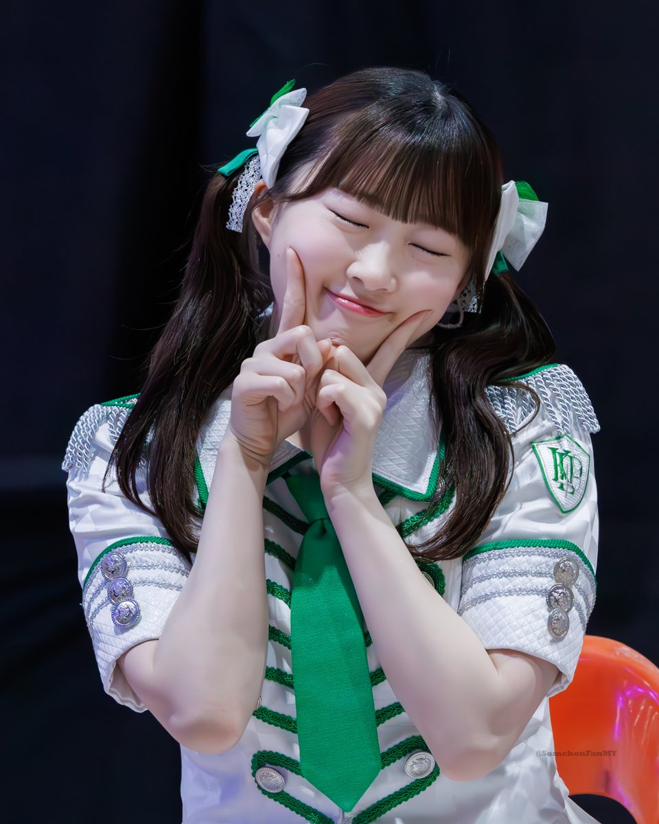 SamchonFanMY's tweet image. 240823 Animangaki D1 HQ

Zun-chan, is this your favorite pose? Is there a name for it?
Should I call it the sleeping pose?😴💤 wwww

#KLP48 #SuzuhaKLP48 @48Suzuha_16LOVE