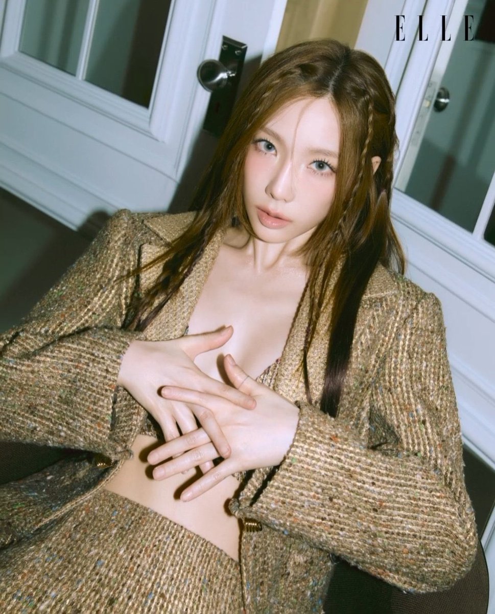 noftaeng_'s tweet photo. พี่แทยอนรูปนี้คือ หนูไม่เล่นนะคะ 😭😭😭🫵🏻 https://t.co/QX31SVMqQA