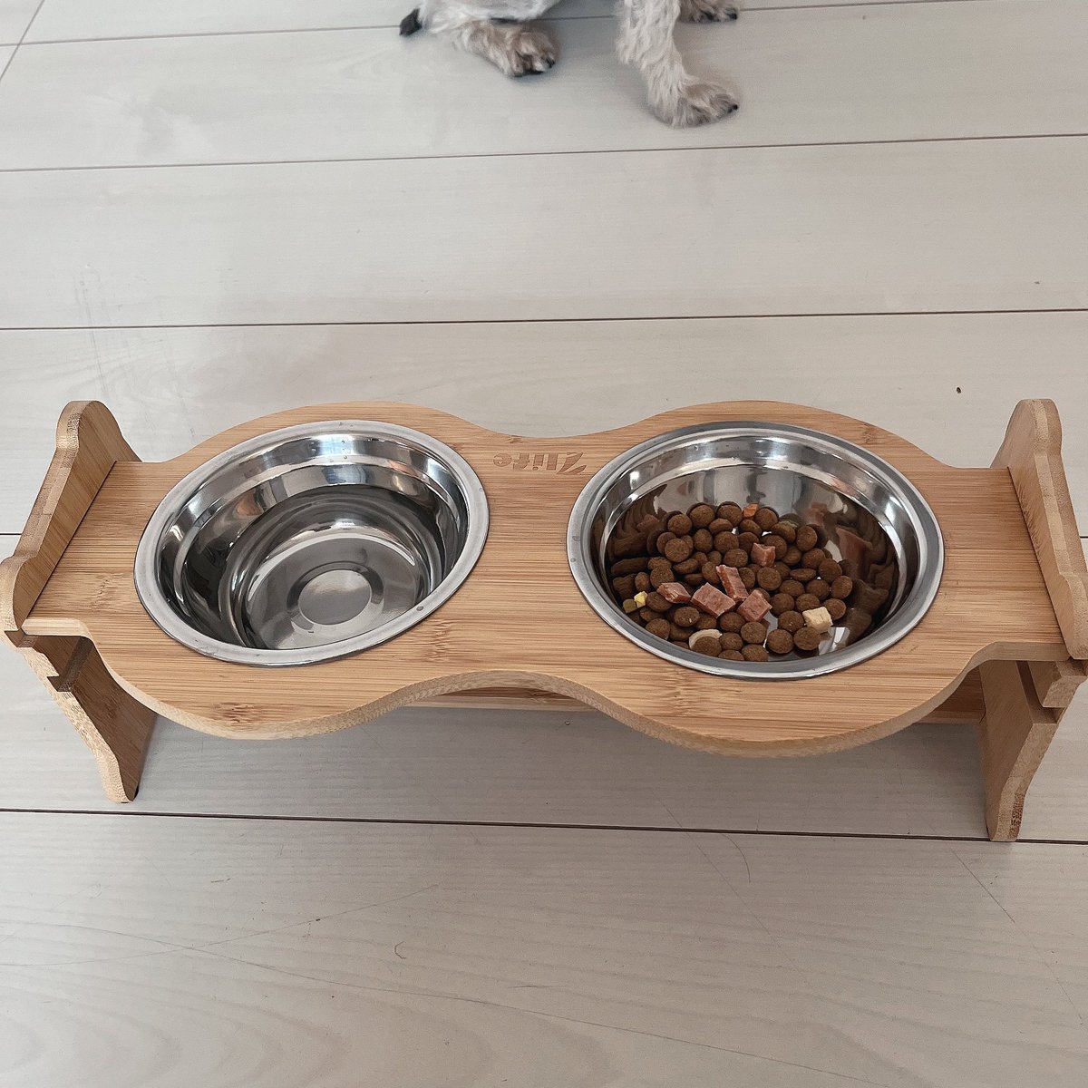 magudambo's tweet photo. #pr
@____7life 様より
竹製ペットフード ボウルスタンド
いただきました🐶
2段階の高さ調節ができ
15度の傾斜があるので使いやすそうです!
天然竹なのでおしゃれなのも嬉しいです♪
#7life #ペット用品 #ペットグッズ #犬グッズ #猫グッズ #フードボウル #フードテーブル https://t.co/lEwX5FhvIw