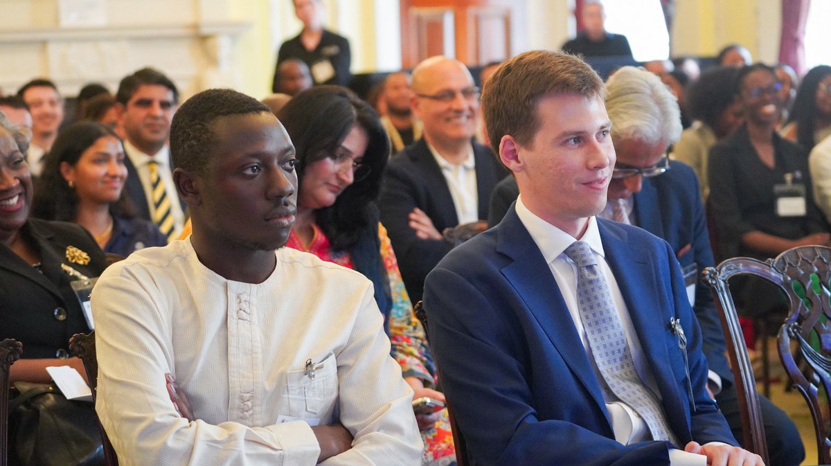 I delivered a closing keynote for International Youth Day at Marlborough House on Monday. The message was simple, do not stray from the principles that bind us together. Unity, Equality, Democracy.

Thanks to <a href="/commonwealthsec/">The Commonwealth</a>
 <a href="/natyouthagency/">NYA</a> <a href="/Official_CYC/">#CYC</a> 

#lYD #CYC