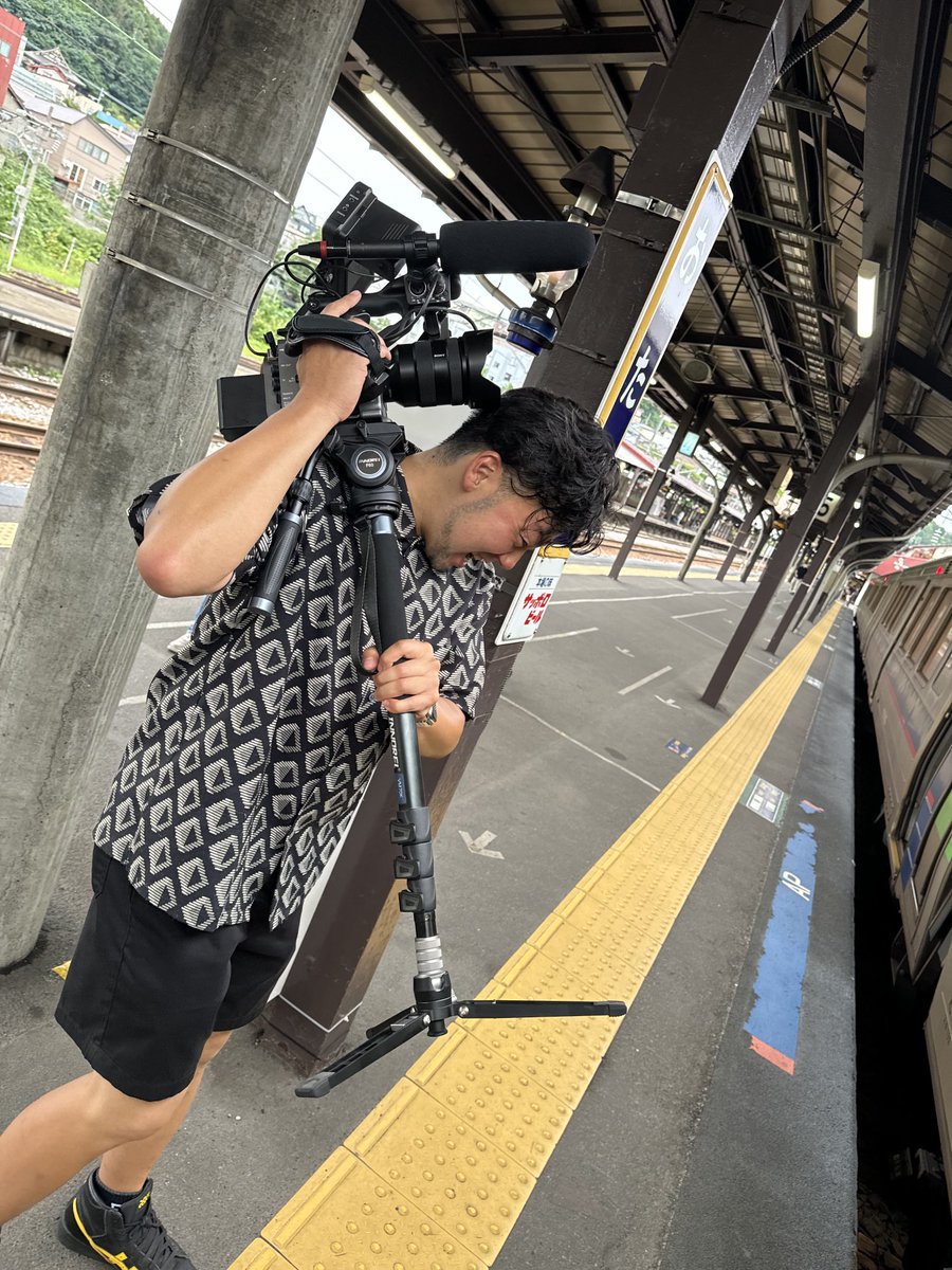 今日も5時間撮影お疲れ様でした　🎥
⁦<a href="/masterkohdai/">川村高大♛映像クリエイター×マーケター</a>⁩ 
映像制作の仕事はガチ筋トレを伴う場合があるとのことです。🤣💪

色んな人に役にたつ映像を作らせていただいて光栄に思ってます！
#映像制作　#カメラマン　#仕事中