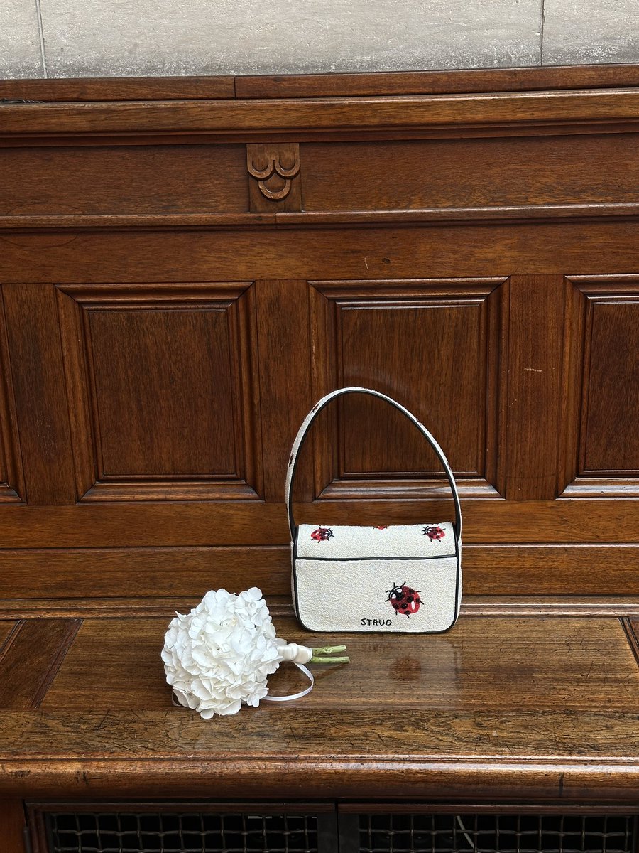 Habrejski padtekst tweet media