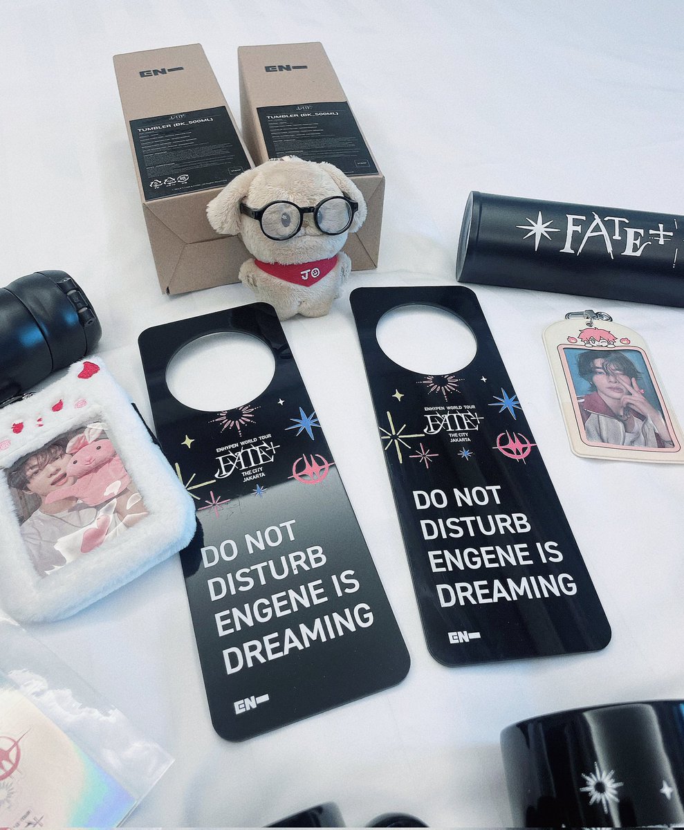 ✮⋆˙ tweet media