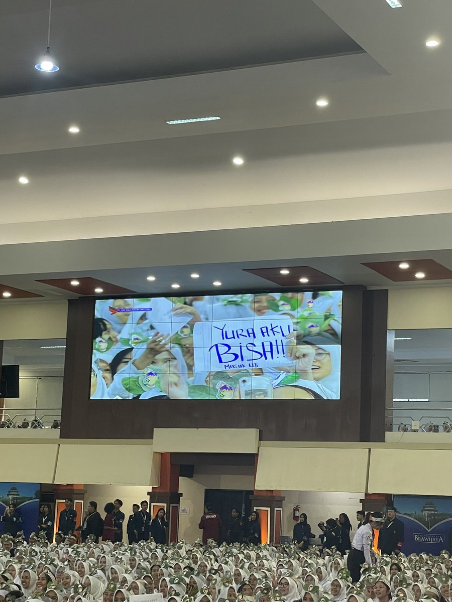 raja_brawijaya's tweet photo. Hi aradhana gmn masih gamon event rabraw kah?? Minbraw beserta seluruh panitia mau bilang terima kasihh banyakk sudah bantu memeriahkan Raja Brawijaya 2024, kita ketemu lagi di Open House Raja Brawijaya nanti dengan keseruan lainnya lopyuu all๐ฅฐ๐ซฐ๐ผ
#RABRAWDAY https://t.co/O58LBc5qSq