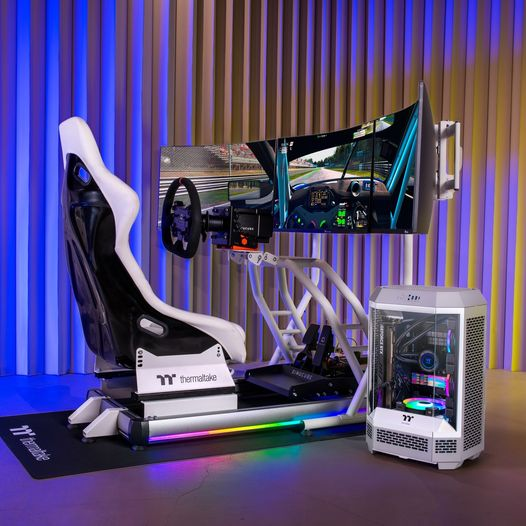 ThermaltakeInc's tweet photo. The GR500 Racing Simulator Cockpit features a bucket seat design and recline adjustments to provide a comfortable racing experience. Now available in Snow.
🔗: https://t.co/EWuC56tOx5
#Thermaltake #GR500 #TheTower300 https://t.co/euliW4EYWW