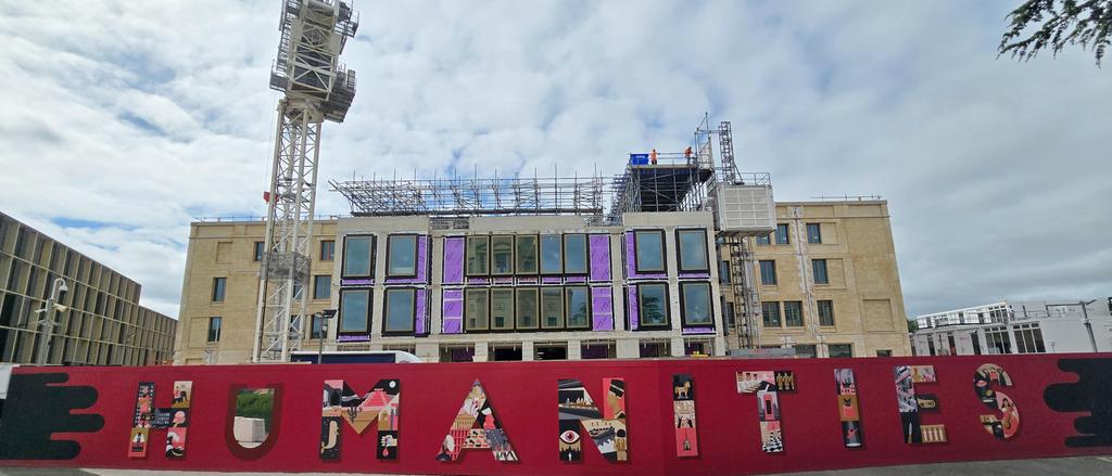David De Roure (@dder) on Twitter photo Day 4. Happy Thursday everyone! Today's pic is a future location for the summer school... this is the new Schwarzman Centre for the Humanities, opening 2025 schwarzmancentre.ox.ac.uk It's just about visible from #DHOxSS2024 Day 4. Happy Thursday everyone! Today's pic is a future location for the summer school... this is the new Schwarzman Centre for the Humanities, opening 2025 schwarzmancentre.ox.ac.uk It's just about visible from #DHOxSS2024